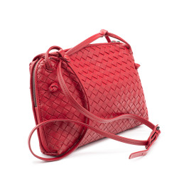 Sac à bandoulière Bottega Veneta Nodini en cuir rouge